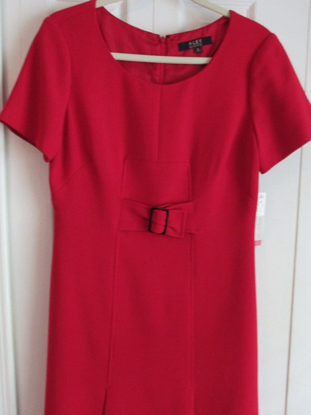NWT ALEX MARIE RED SHORT SLEEVE DRESS SZ 6